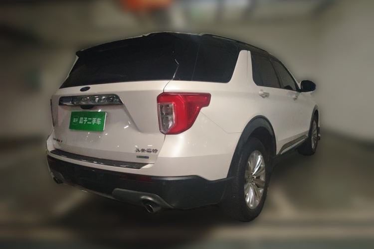 Used Ford Explorer 2020 EcoBoost 285 4x4 Titanium Edition 7-Seater Rear Right 45 Deg
