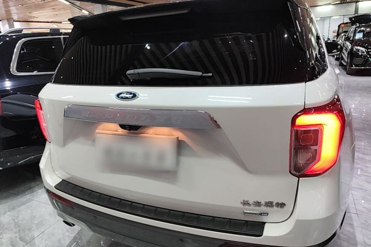 Used Ford Explorer 2020 EcoBoost 285 Rear-Drive Trend Edition 6 Seats Rear