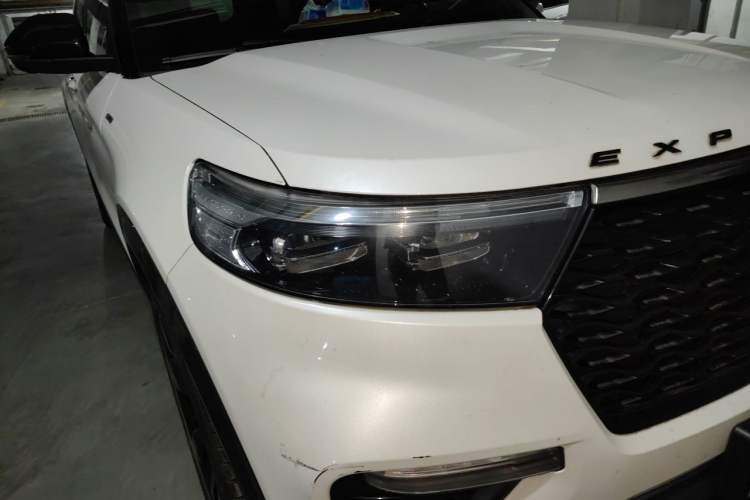 Used Ford Explorer 2020 EcoBoost 285 Four-Wheel Drive Sport Edition ST-LINE 7-Seater Right Front Headlight