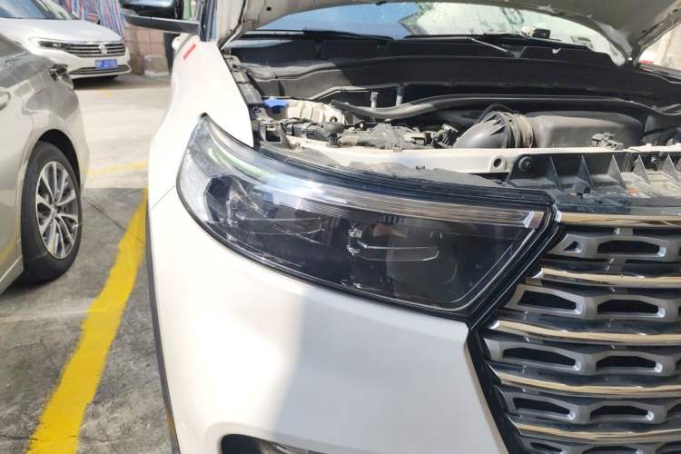 Used Ford Explorer 2020 EcoBoost 285 4x4 Titanium Edition 6 Seats Right Front Headlight
