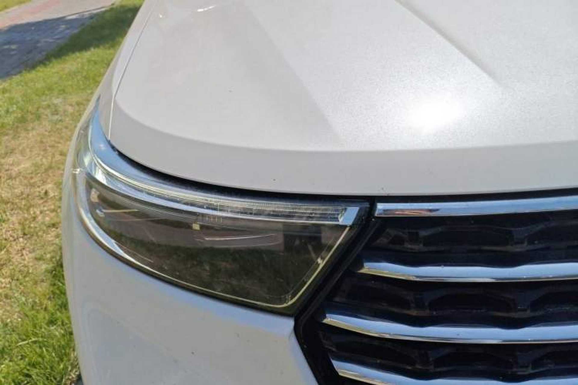 Used Ford Explorer 2020 EcoBoost 285 4x4 Trend Edition 7-Seater Right Front Headlight