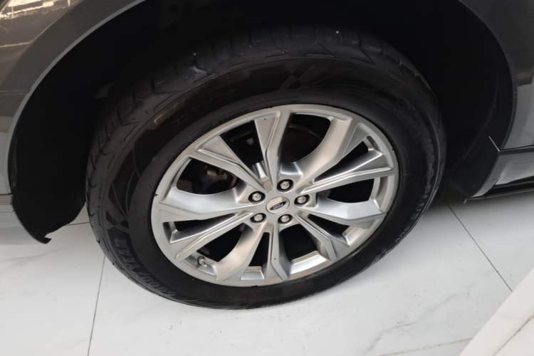 Used Ford Explorer 2020 EcoBoost 285 Four-Wheel Drive Trend Edition 6 Seats Right Rear Wheel Hub