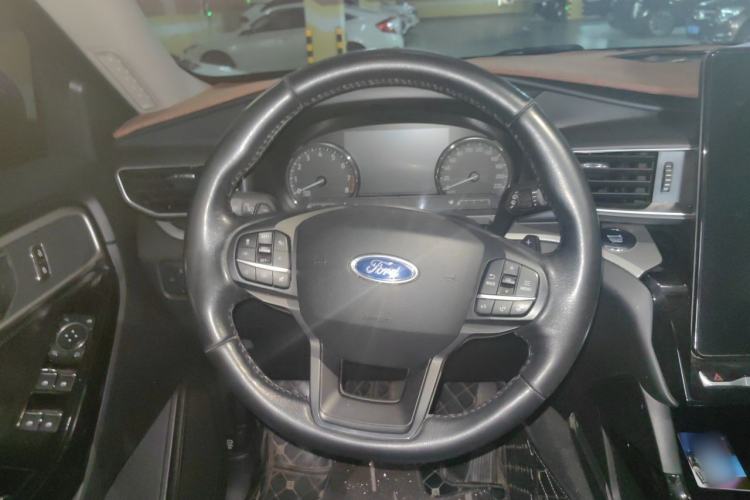 Used Ford Explorer 2020 EcoBoost 285 Four-Wheel Drive Trend Edition 6 Seats Steering Wheel