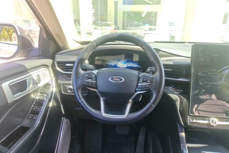 Used Ford Explorer 2020 EcoBoost 285 4x4 Titanium Edition 7-Seater Steering Wheel