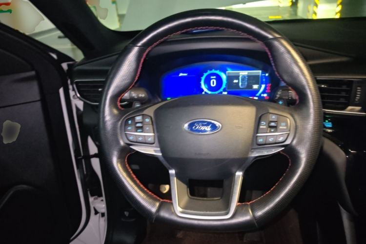 Used Ford Explorer 2020 EcoBoost 285 Four-Wheel Drive Sport Edition ST-LINE 7-Seater Steering Wheel