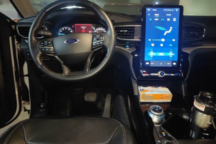 Used Ford Explorer 2020 EcoBoost 285 4x4 Trend Edition 7-Seater Steering Wheel