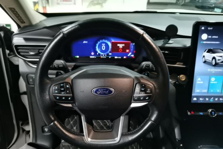 Used Ford Explorer 2020 EcoBoost 285 4x4 Titanium Edition 7-Seater Steering Wheel