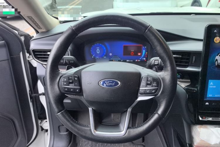 Used Ford Explorer 2020 EcoBoost 285 4x4 Titanium Edition 7-Seater Steering Wheel