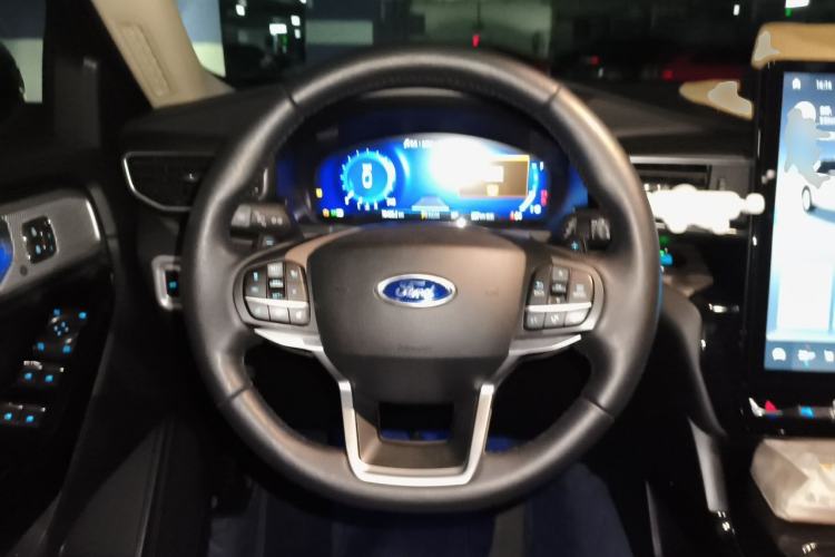 Used Ford Explorer 2020 EcoBoost 285 4x4 Titanium Edition 7-Seater Steering Wheel