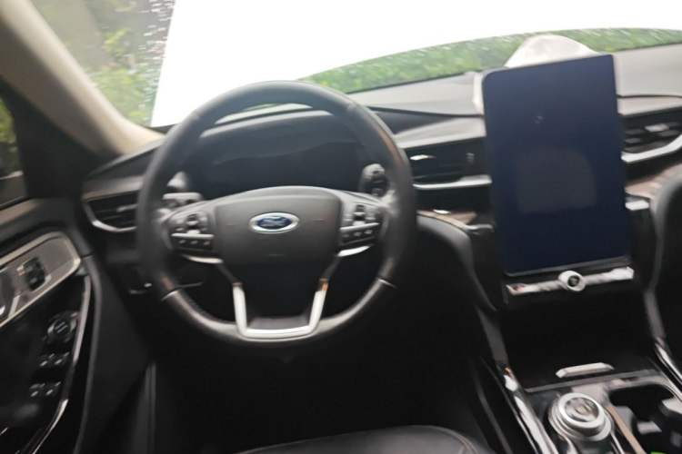 Used Ford Explorer 2020 EcoBoost 285 4x4 Titanium Edition 7-Seater Steering Wheel