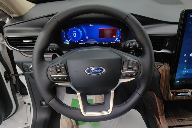Used Ford Explorer 2020 EcoBoost 285 4x4 Titanium Edition 7-Seater Steering Wheel