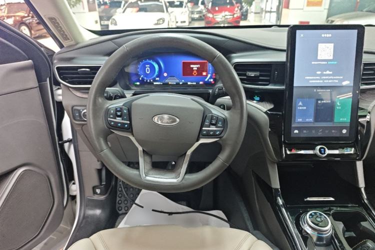 Used Ford Explorer 2020 EcoBoost 285 4x4 Platinum Edition 6 Seats Steering Wheel