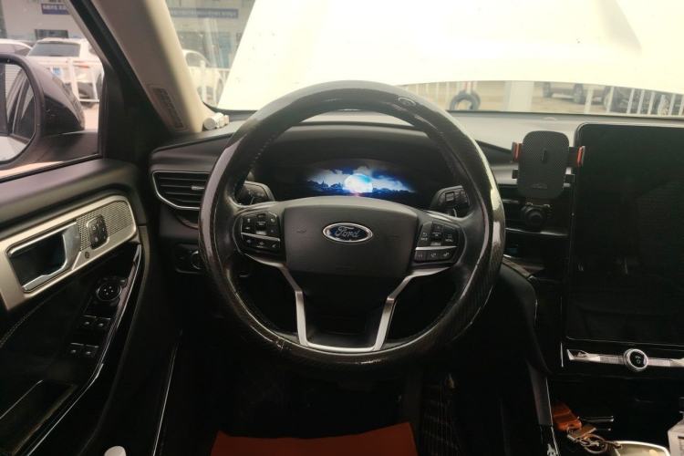 Used Ford Explorer 2020 EcoBoost 285 4x4 Titanium Edition 7-Seater Steering Wheel