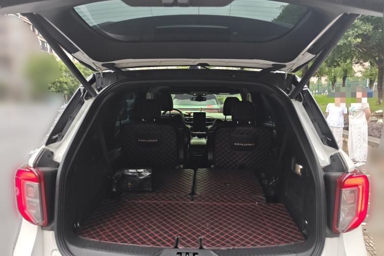 Used Ford Explorer 2020 EcoBoost 285 4x4 Sport Edition ST-LINE 6-Seater Trunk