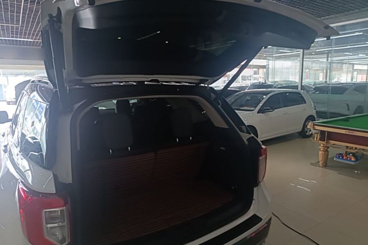 Used Ford Explorer 2020 EcoBoost 285 Rear-Drive Trend Edition 6 Seats Trunk