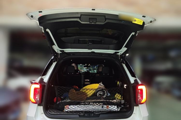 Used Ford Explorer 2020 EcoBoost 285 4x4 Sport Edition ST-LINE 6-Seater Trunk