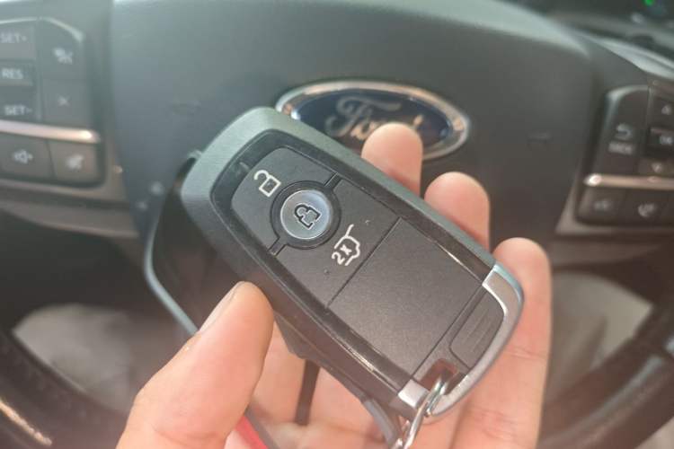 Used Ford Explorer 2020 EcoBoost 285 Rear-Drive Trend Edition 7-Seater Vehicle Key
