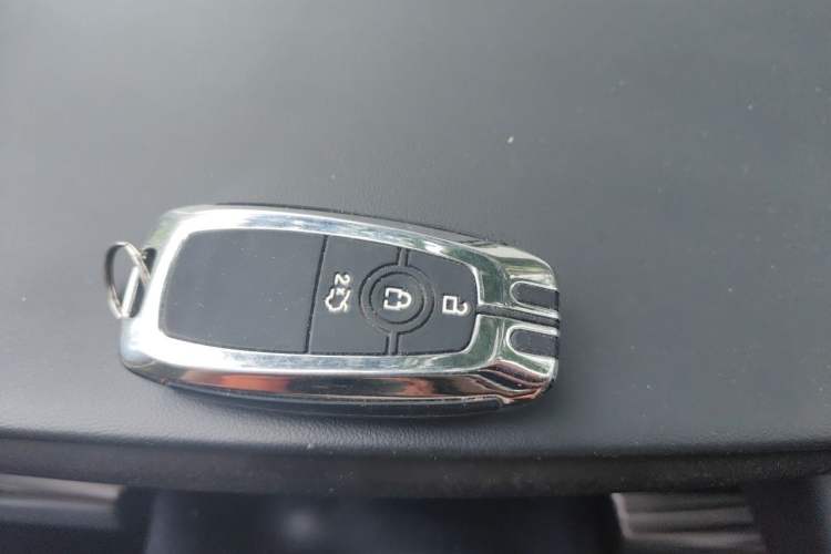 Used Ford Explorer 2020 EcoBoost 285 4x4 Titanium Edition 7-Seater Vehicle Key