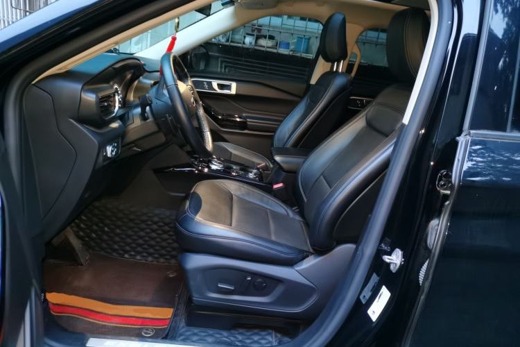 Used Ford Explorer 2022 EcoBoost 285 Four-Wheel Drive 30th Anniversary Edition 7 Seats Driver Seat