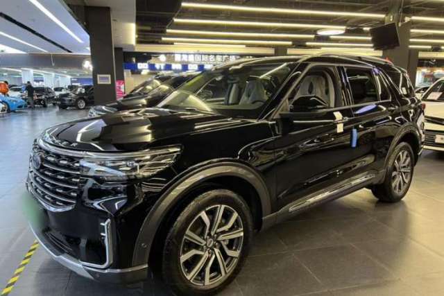 Used Ford Explorer 2023 EcoBoost 285 Four-Wheel Drive Titanium Edition 7-Seater