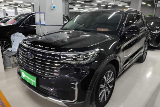 Used Ford Explorer 2023 EcoBoost 285 Four-Wheel Drive Titanium Edition 7-Seater