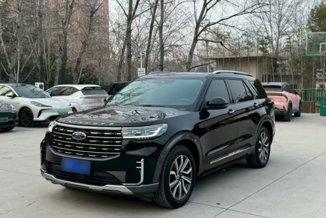 Used Ford Explorer 2023 EcoBoost 285 Four-Wheel Drive Titanium Edition 7-Seater
