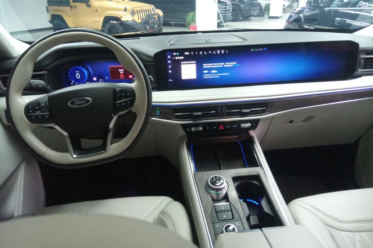 Used Ford Explorer 2023 EcoBoost 285 Four-Wheel Drive Red Gold Edition 6 Seats Center Console