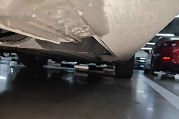 Used Ford Explorer 2023 EcoBoost 285 4x4 ST-LINE 6-Seater Chassis Front Left