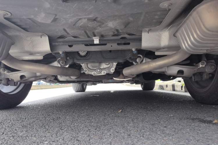 Used Ford Explorer 2023 EcoBoost 285 4x4 ST-LINE 6-Seater Chassis Rear