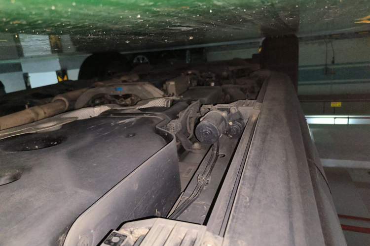 Used Ford Explorer 2023 EcoBoost 285 Four-Wheel Drive Titanium Edition 7-Seater Chassis Rear Left