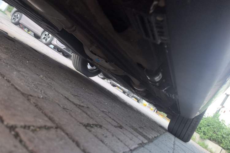 Used Ford Explorer 2023 EcoBoost 285 4x4 ST-LINE 6-Seater Chassis Rear Right