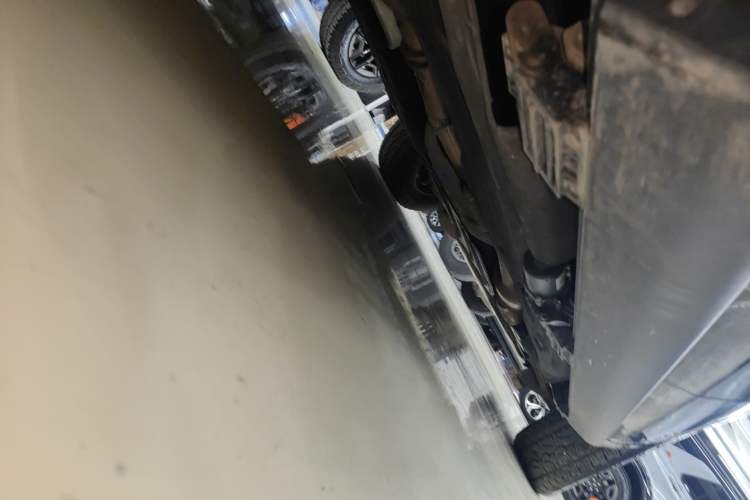 Used Ford Explorer 2023 EcoBoost 285 Kunlun Peak Edition 6-Seater Chassis Rear Right