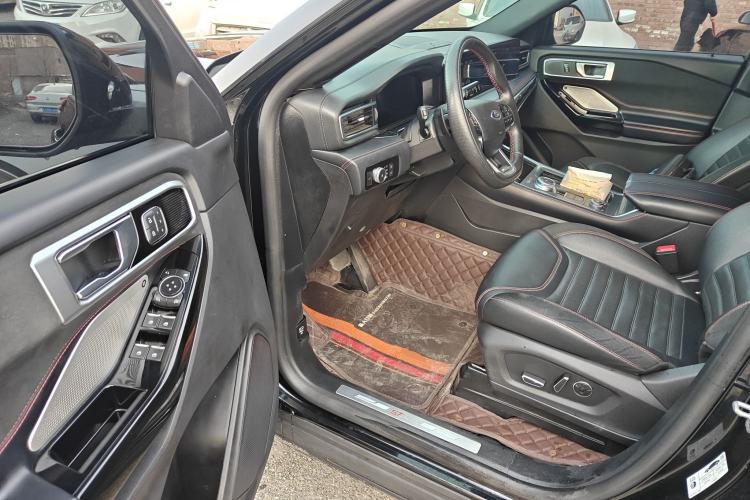 Used Ford Explorer 2023 EcoBoost 285 4x4 ST-LINE 7-Seater Driver Seat
