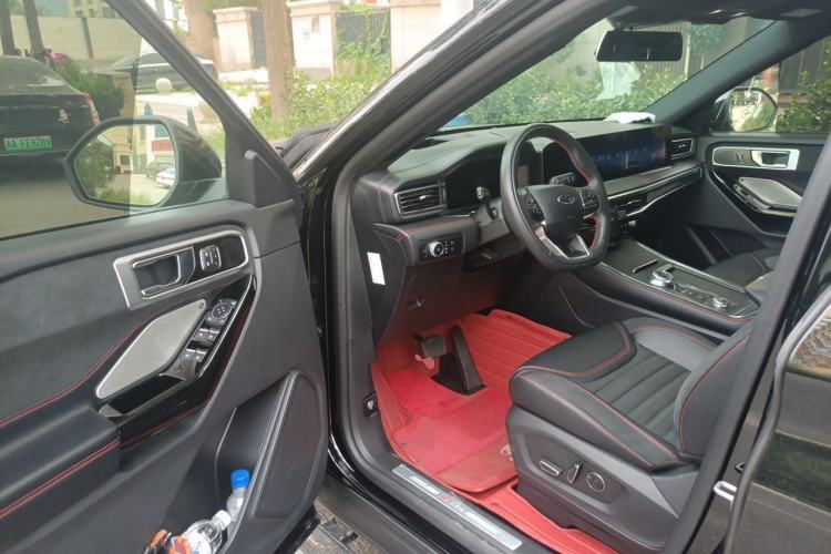 Used Ford Explorer 2023 EcoBoost 285 4x4 ST-LINE 6-Seater Driver Seat