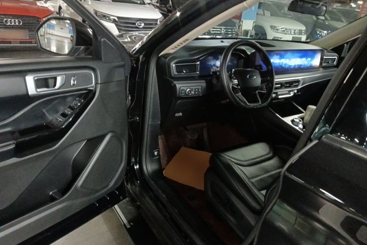 Used Ford Explorer 2023 EcoBoost 285 4x4 Trend Plus Edition 6 Seats Driver Seat