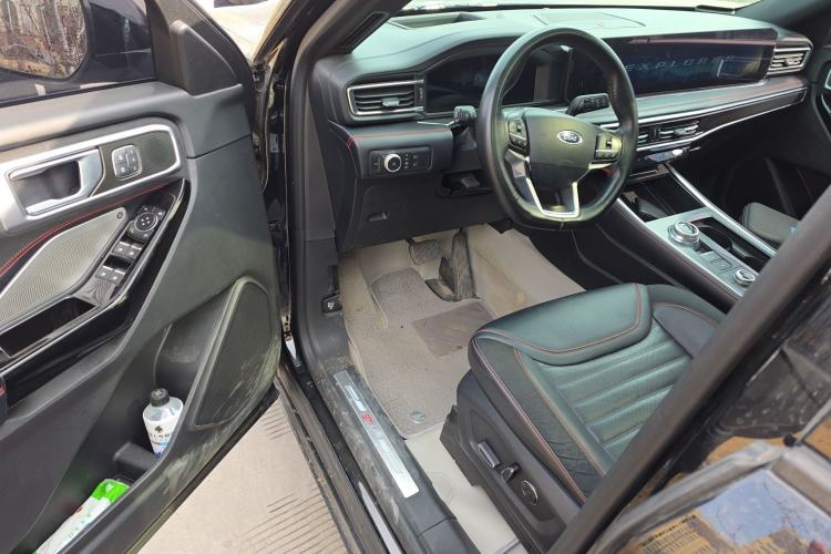 Used Ford Explorer 2023 EcoBoost 285 4x4 ST-LINE 6-Seater Driver Seat