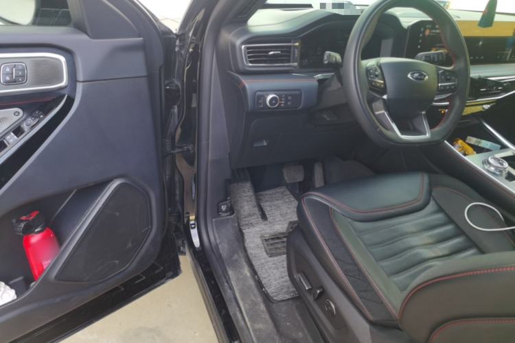 Used Ford Explorer 2023 EcoBoost 285 4x4 ST-LINE 6-Seater Driver Seat