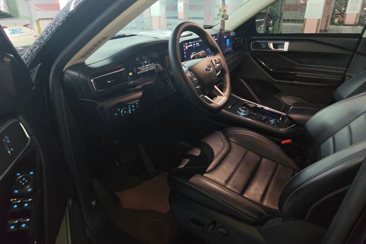 Used Ford Explorer 2023 EcoBoost 285 4x4 Trend Plus Edition 6 Seats Driver Seat