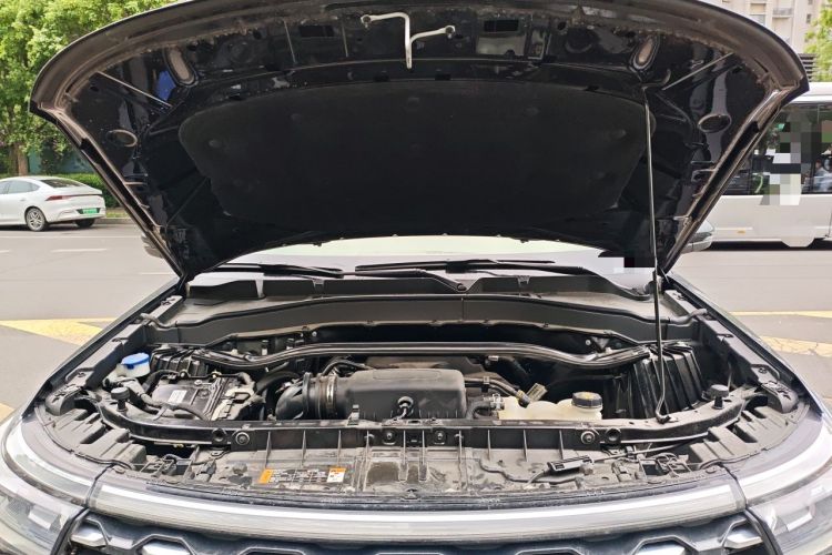 Used Ford Explorer 2023 EcoBoost 285 Four-Wheel Drive Titanium Edition 7-Seater Engine Bay