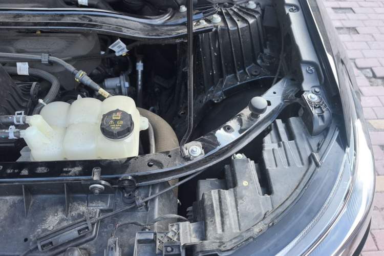 Used Ford Explorer 2023 EcoBoost 285 4x4 ST-LINE 6-Seater Engine Bay Left