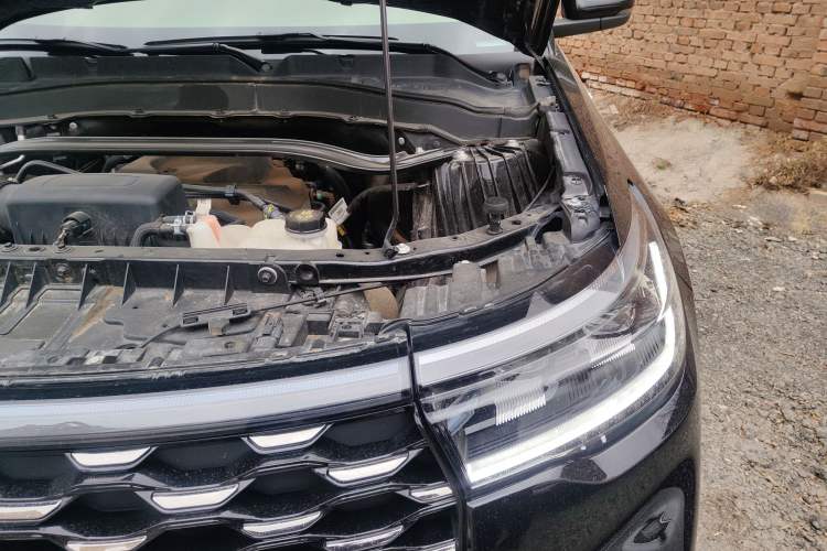 Used Ford Explorer 2023 EcoBoost 285 4x4 ST-LINE 7-Seater Engine Bay Left