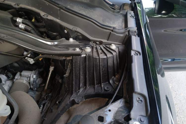 Used Ford Explorer 2023 EcoBoost 285 4x4 ST-LINE 6-Seater Engine Bay Left