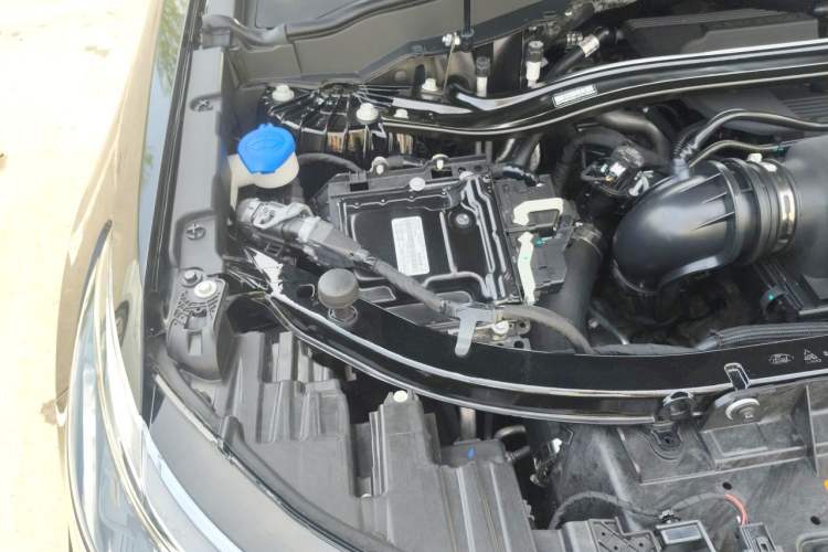 Used Ford Explorer 2023 EcoBoost 285 4x4 ST-LINE 7-Seater Engine Bay Right