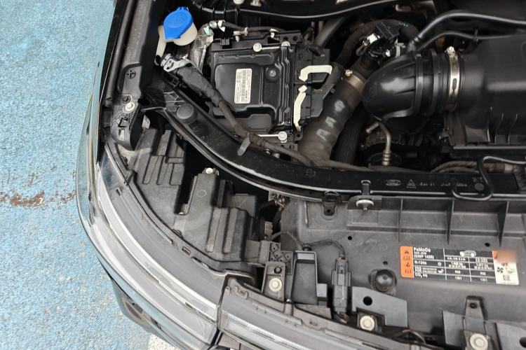Used Ford Explorer 2023 EcoBoost 285 4x4 ST-LINE 6-Seater Engine Bay Right