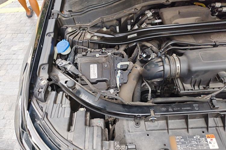 Used Ford Explorer 2023 EcoBoost 285 4x4 Trend Plus Edition 6 Seats Engine Bay Right