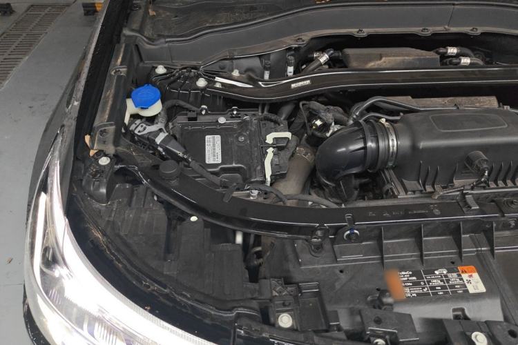 Used Ford Explorer 2023 EcoBoost 285 4x4 Trend Plus Edition 6 Seats Engine Bay Right
