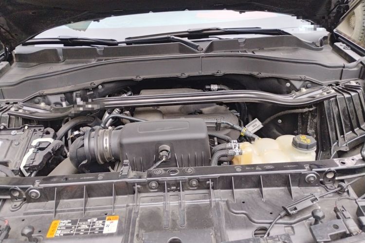 Used Ford Explorer 2023 EcoBoost 285 Four-Wheel Drive Titanium Edition 7-Seater Engine Bay