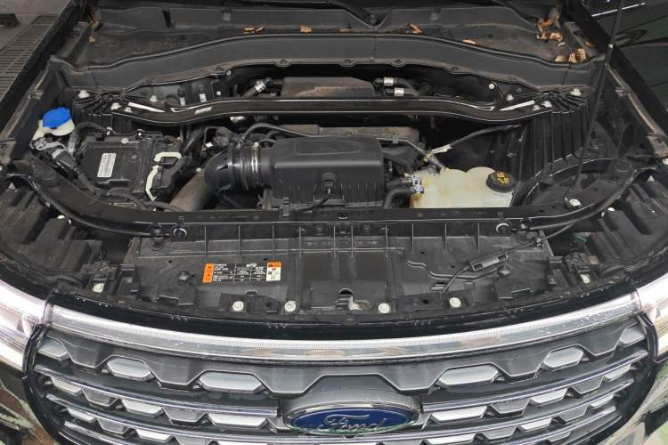 Used Ford Explorer 2023 EcoBoost 285 4x4 Trend Plus Edition 6 Seats Engine Bay