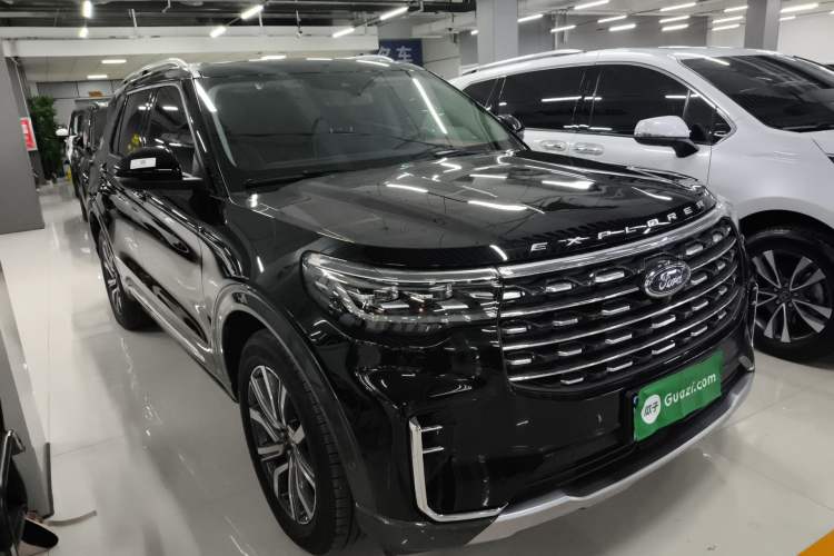 Used Ford Explorer 2023 EcoBoost 285 Four-Wheel Drive Titanium Edition 7-Seater Exterior 1