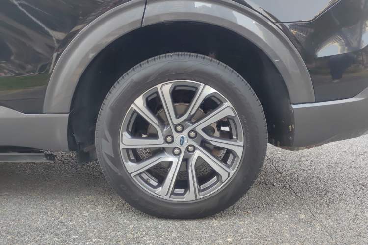Used Ford Explorer 2023 EcoBoost 285 4x4 Trend Plus Edition 6 Seats Exterior 1